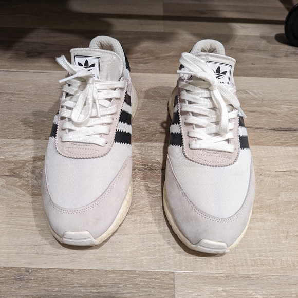 Adidas Iniki (I-5923) - Picture 2 of 4